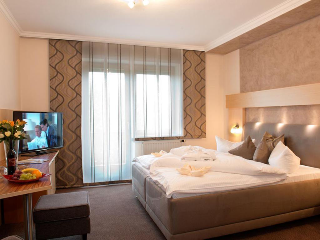 Hotel Dreilandhof Fürstenfeld Esterno foto