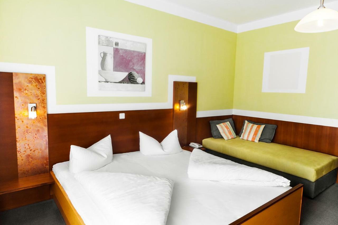 Hotel Dreilandhof Fürstenfeld Esterno foto