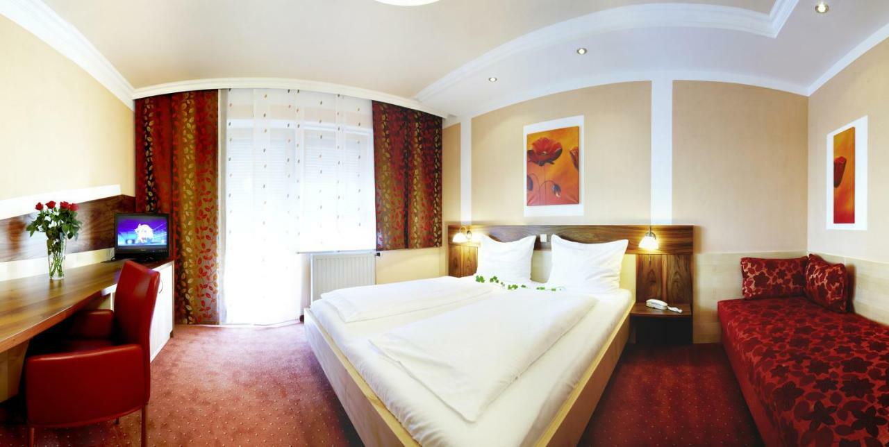 Hotel Dreilandhof Fürstenfeld Esterno foto